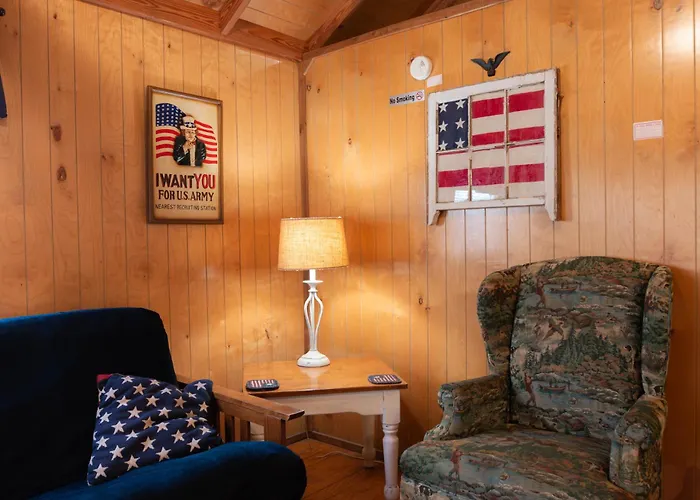 Lakeview Cedar Cabin - Uncle Sams Cabin - 3